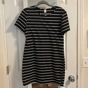 Casual Short Sleeve Body-con Dress